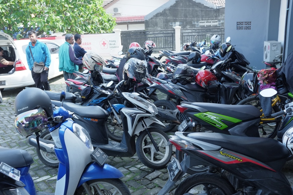 parkir penuh