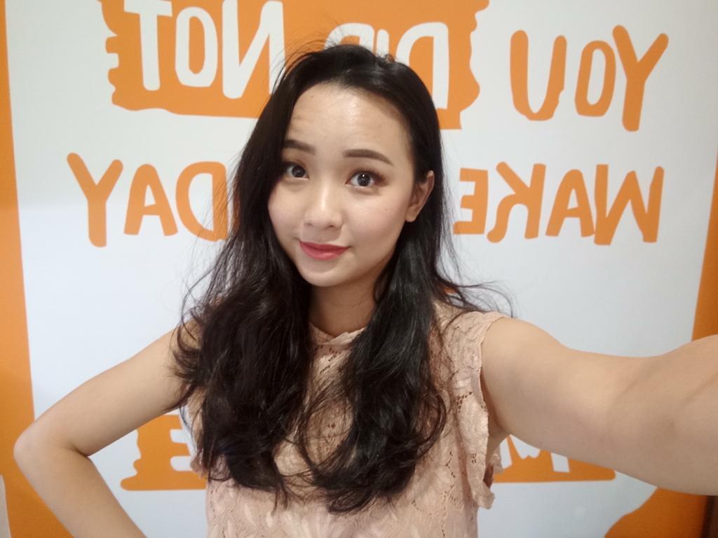 Senyuman andalan untuk menceriakan pagi mu! #CaptureTheRealYou