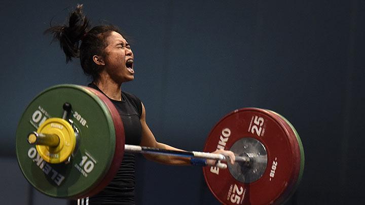 #NyalakanSemangat Lifter Indonesia Acchedya Jagaddhita