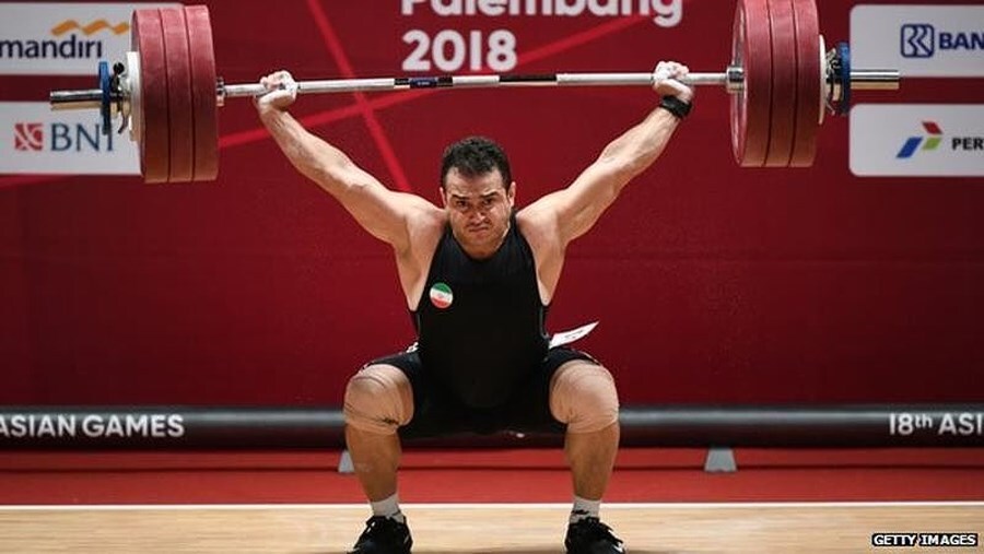 Ekspresi Tanding Sang Pemecah Rekor