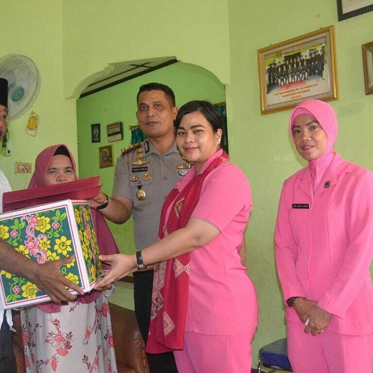 HKGB ke 66 Bhyangkari Banyuasin Anjangsana Ke Purnawirawan Polri