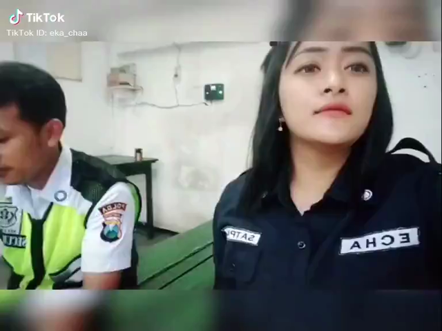 Rapat Dengan Menkes Ribka Tjiptaning Awas Korona Komunitas