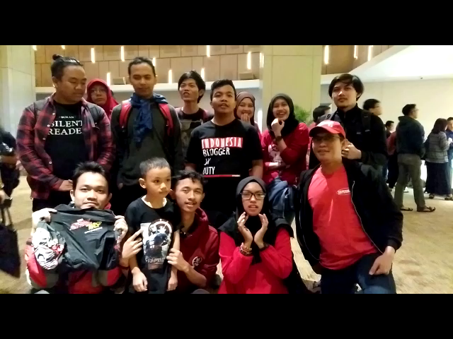 thumb-video