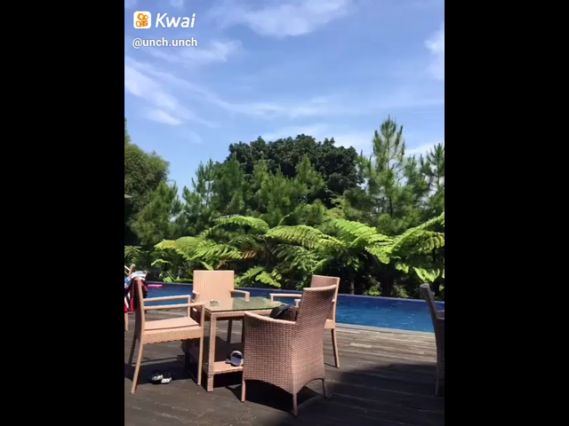 thumb-video