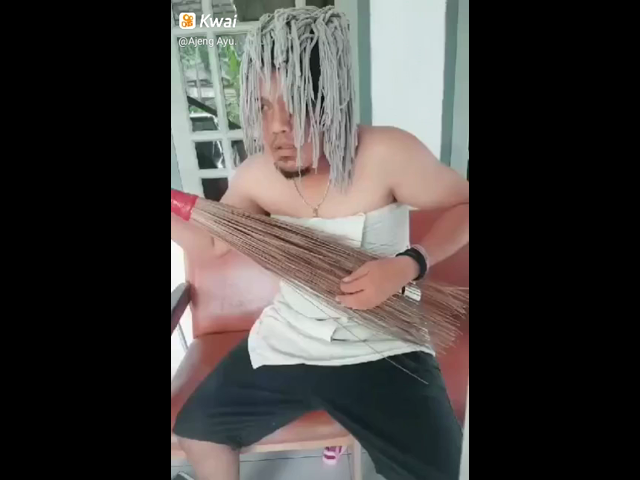 thumb-video